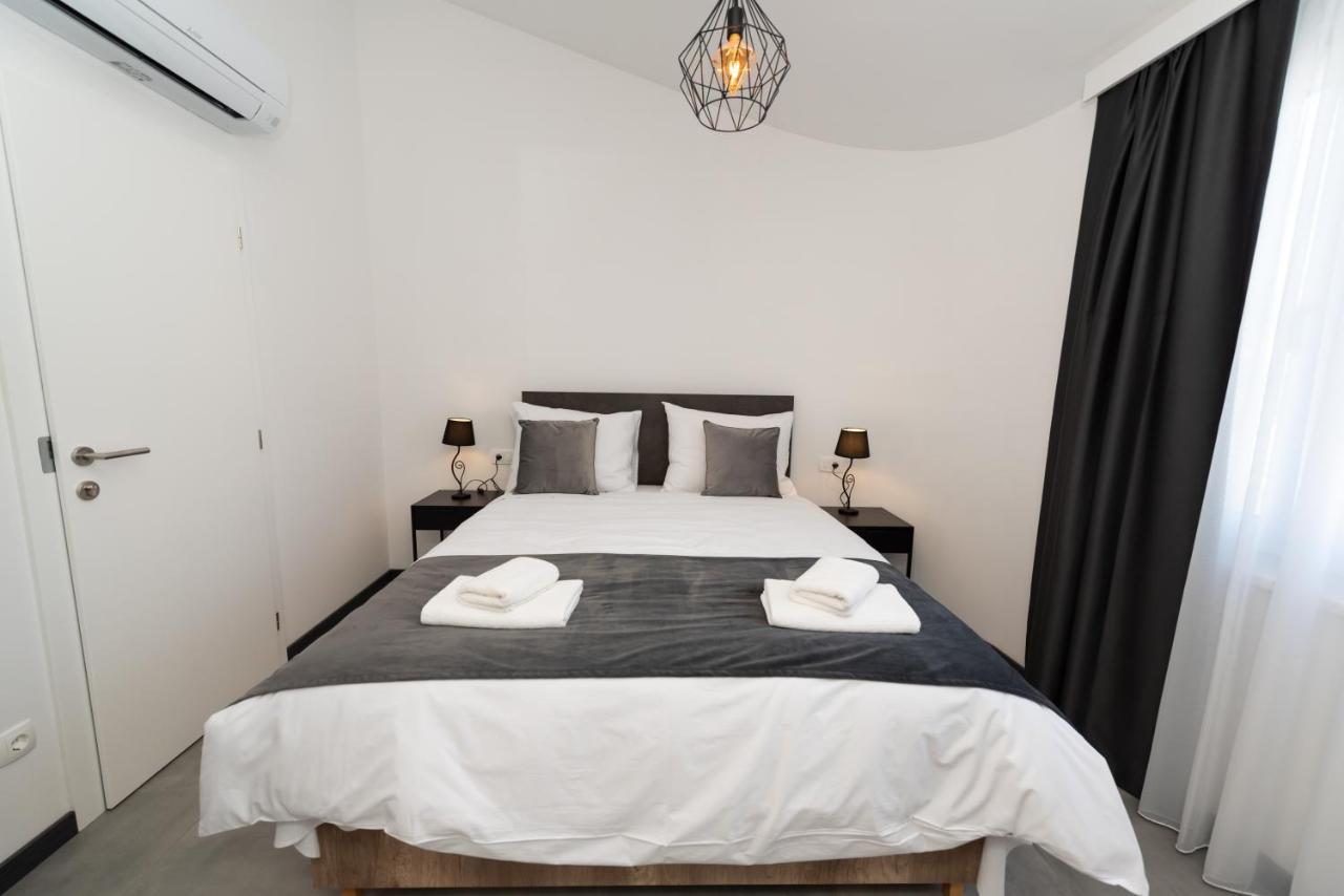 Kapov'S Rooms Kaštela Εξωτερικό φωτογραφία