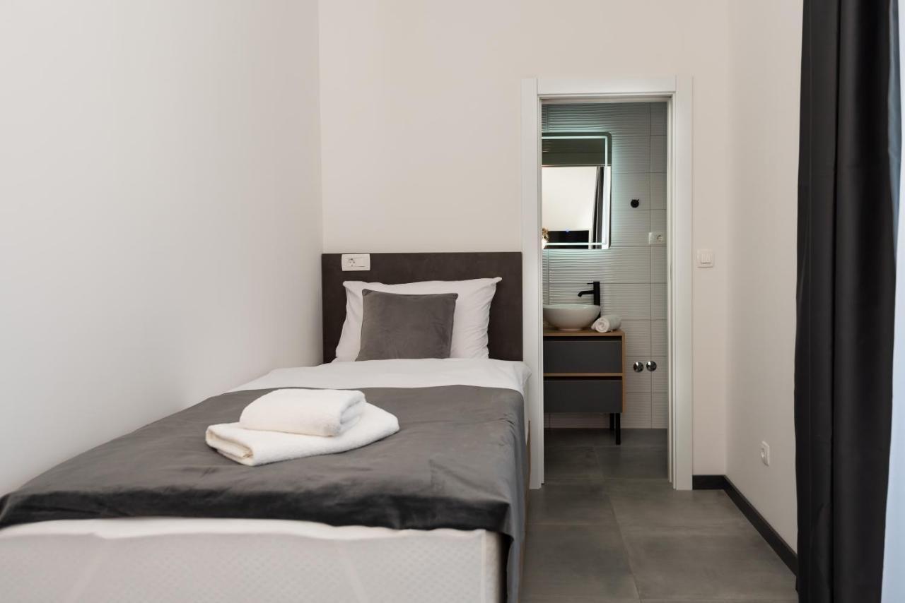 Kapov'S Rooms Kaštela Εξωτερικό φωτογραφία
