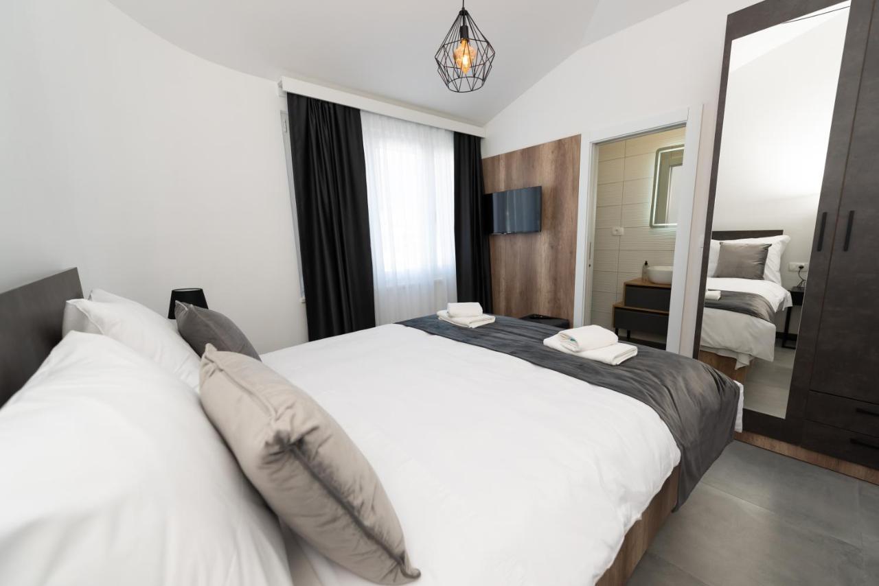 Kapov'S Rooms Kaštela Εξωτερικό φωτογραφία